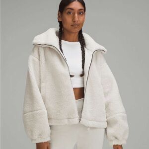 Lululemon Cozy White Fleece Jacket size 10